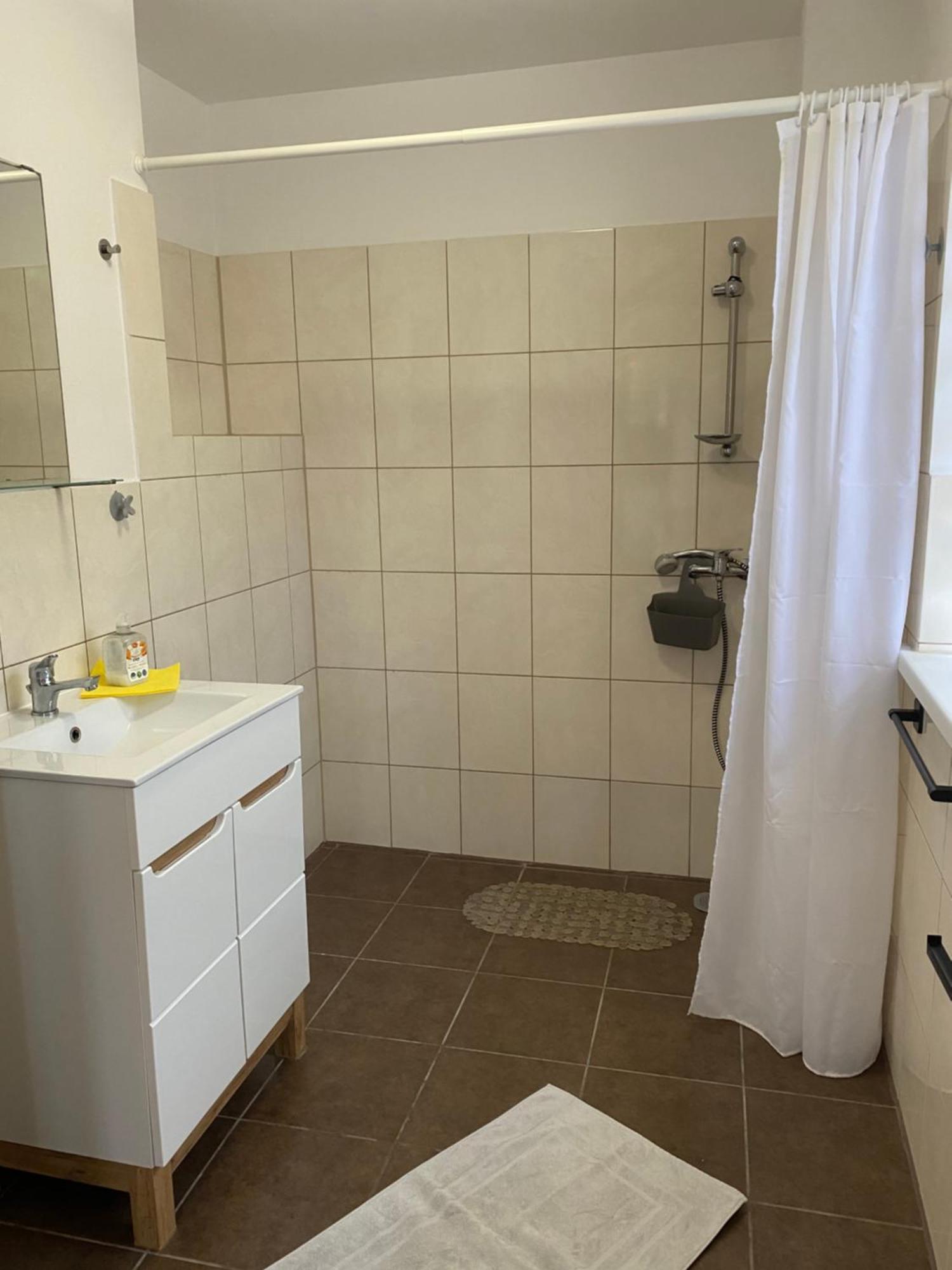 Alda-Pokoje Goscinne Nad Morzem Dziwnow Dziwnów Exterior foto